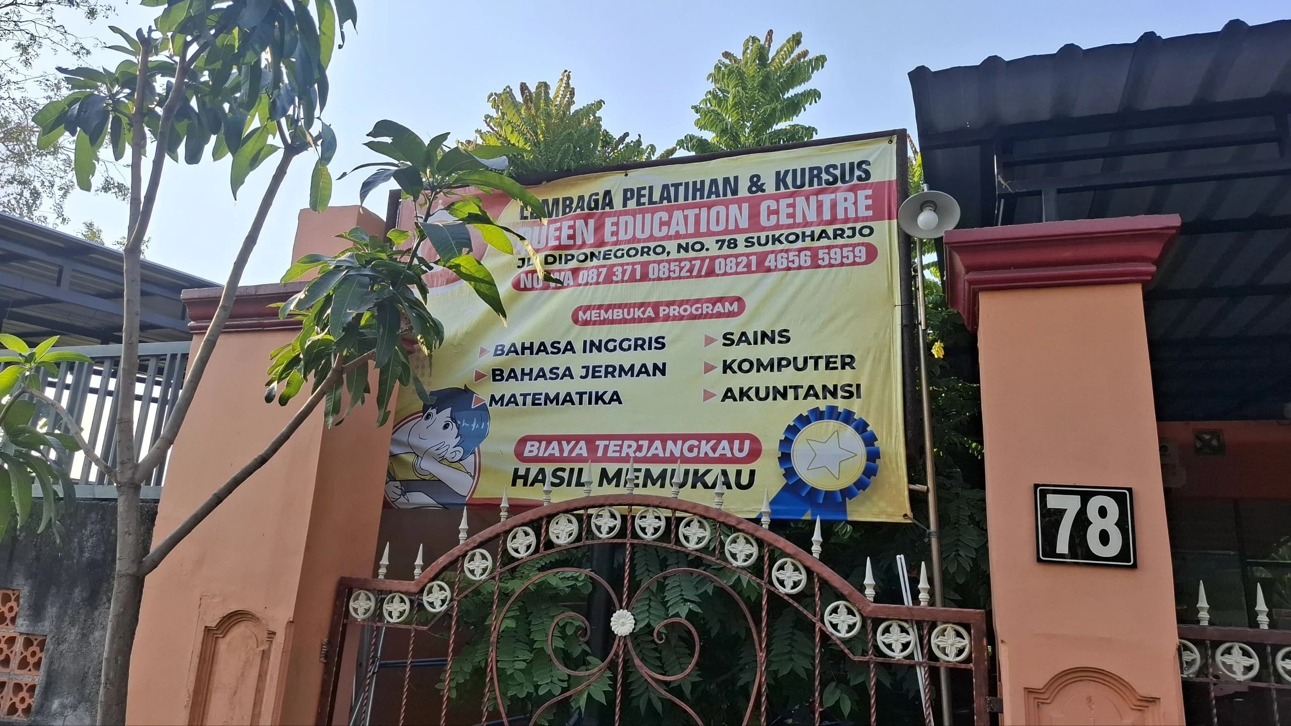 Queen Education Centre, Jl. Diponegoro No. 78 Sukoharjo